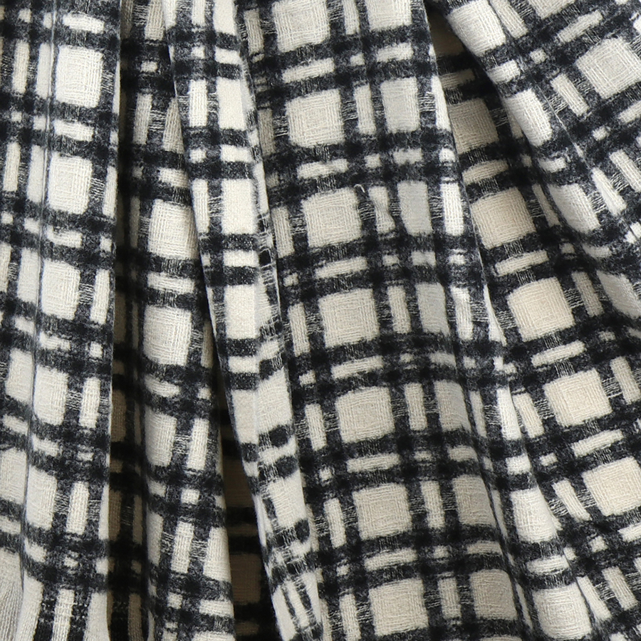 Crosshatch Check Scarf Black & White - 52742 - Image 2