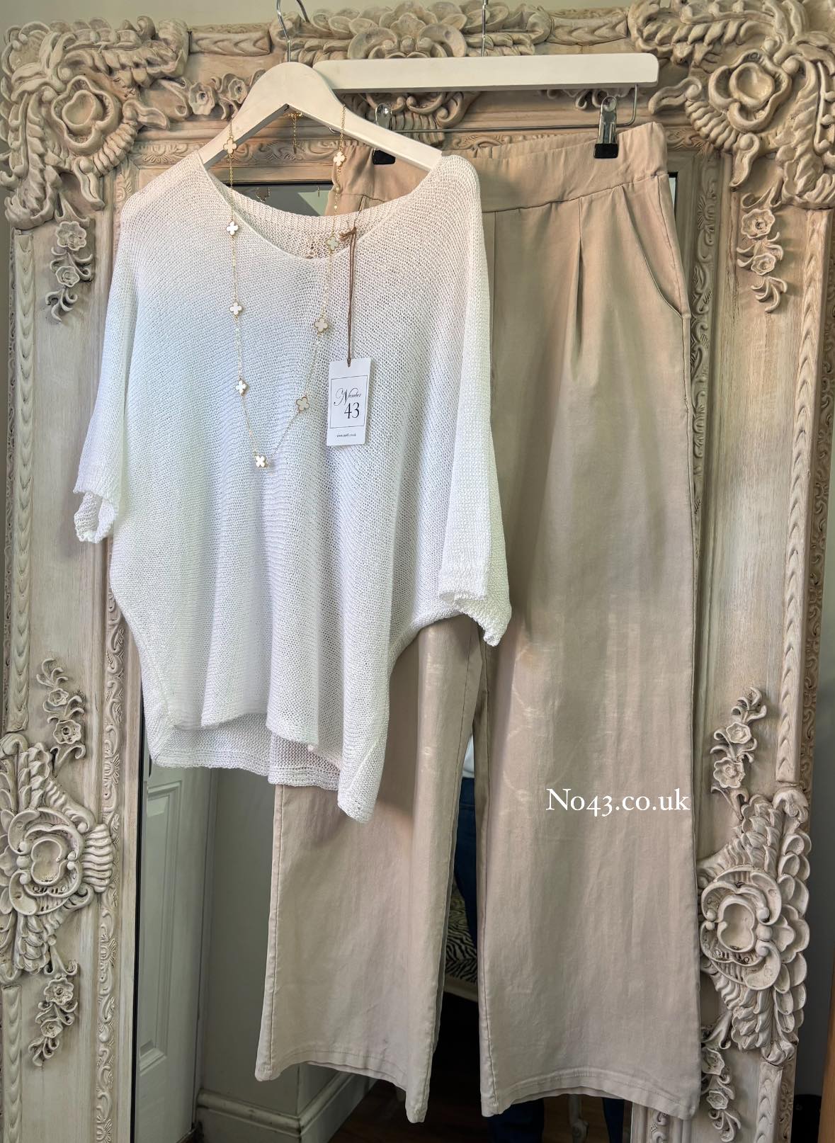 Belle Light Knit Top - White