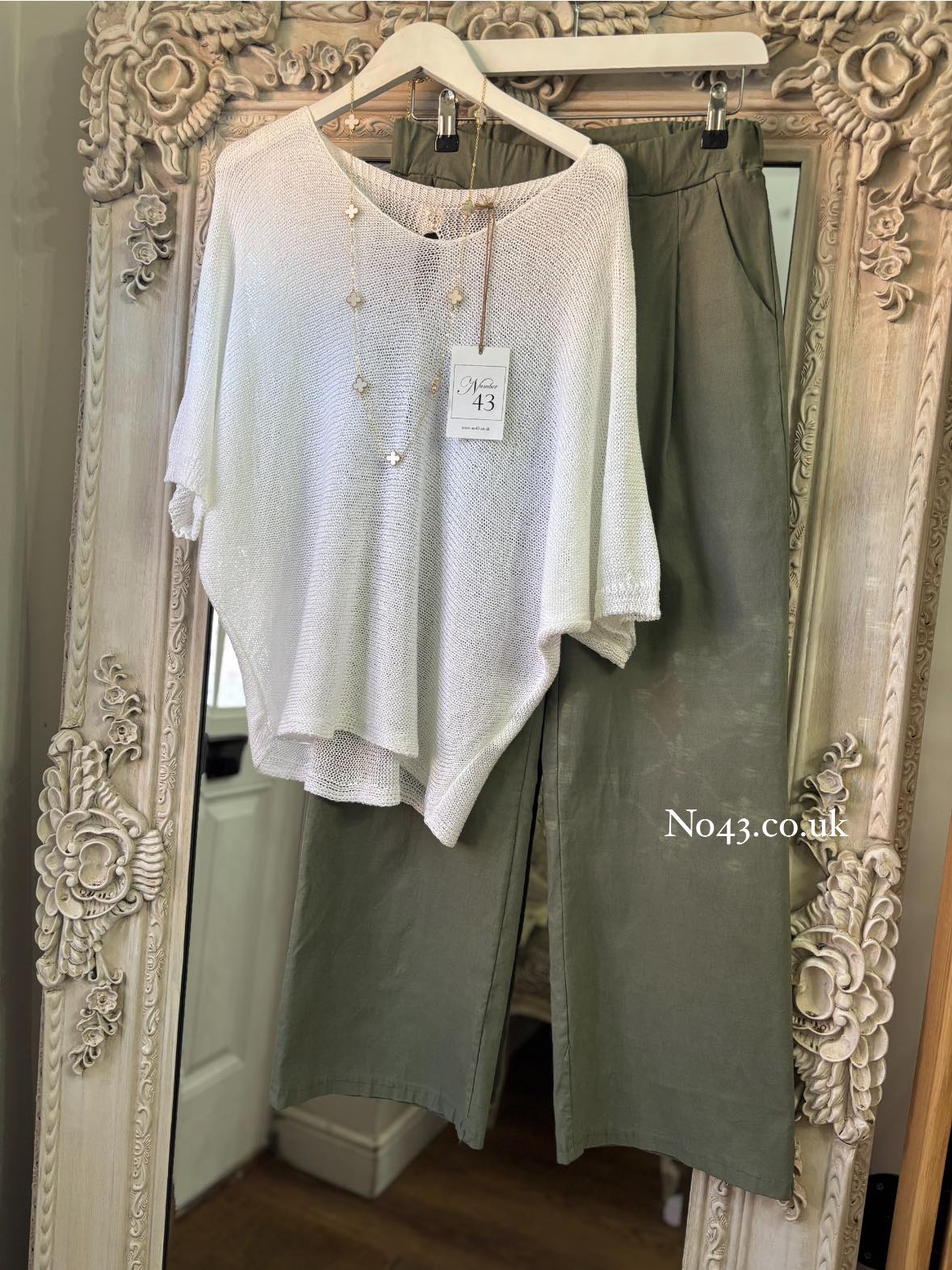 Belle Light Knit Top - White - Image 2