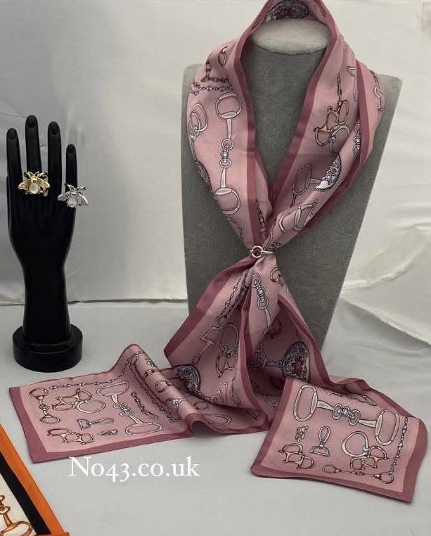 Snaffle Bit Twilly Scarf - Pink